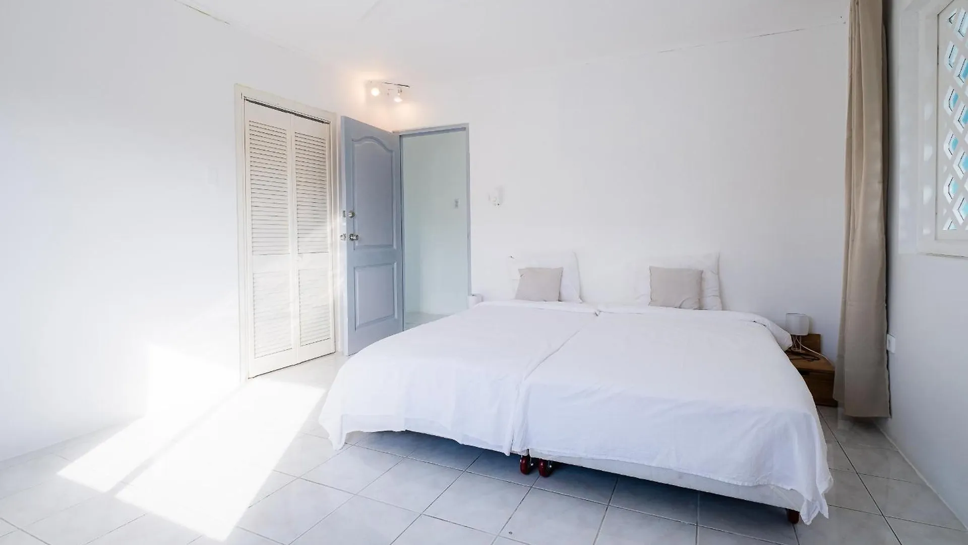 10 Persoons Villa Zwembad, Fitness, Strand 7 Min Willemstad 0*,  Curaçao